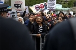 Eddie Johnson, Eddie Johnson, chicago citizens stand united against trump following his first visit, Skyscraper Eddie Johnson, Eddie Johnson, chicago citizens stand united against trump following his first visit, Skyscraper