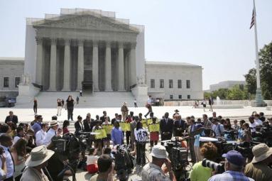 Obama-administration asked the Supreme Court for rehearing Immigration case