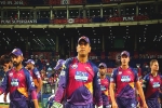 Wankhede, Mumbai Indians, dhoni s cameo took pune to the finals, Rising pune supergiants