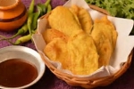 Tasty Raw Banana Pakora Recipe, Food Recipe, tasty raw banana pakora recipe, Green chutney