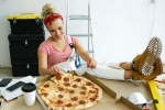 eating pizza at workplace, eating pizza at workplace, tired at workplace eating pizza and these five other foods helps to increase productivity, Work productivity