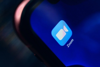 Singapore stops teachers from using Zoom app following shrewd incidents Singapore stops teachers from using Zoom app following shrewd incidents