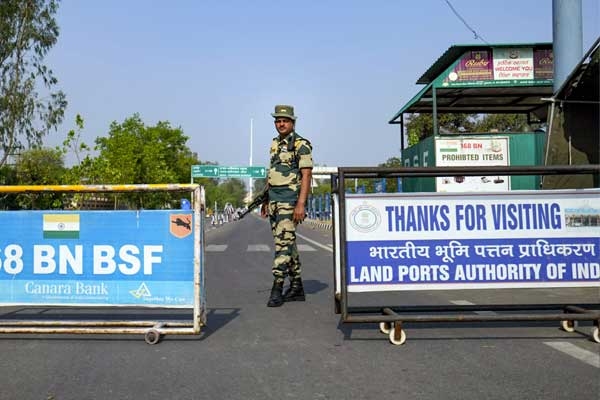 India Bans All Imports From Pakistan