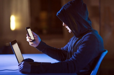 Cybercriminals Stole Rs 23,000 Crore from Indians in 2024 Cybercriminals Stole Rs 23,000 Crore from Indians in 2024