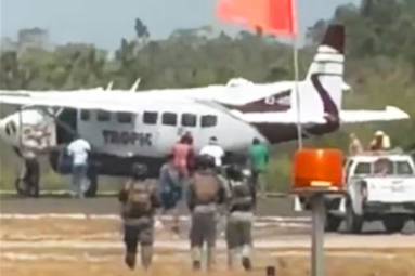 US Man Shot Dead who Attempts to Hijack Plane