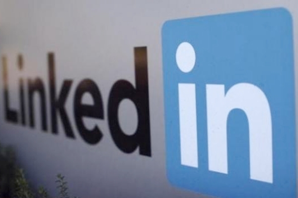 LinkedIn’s three-step strategy for India ensured high accessibility!